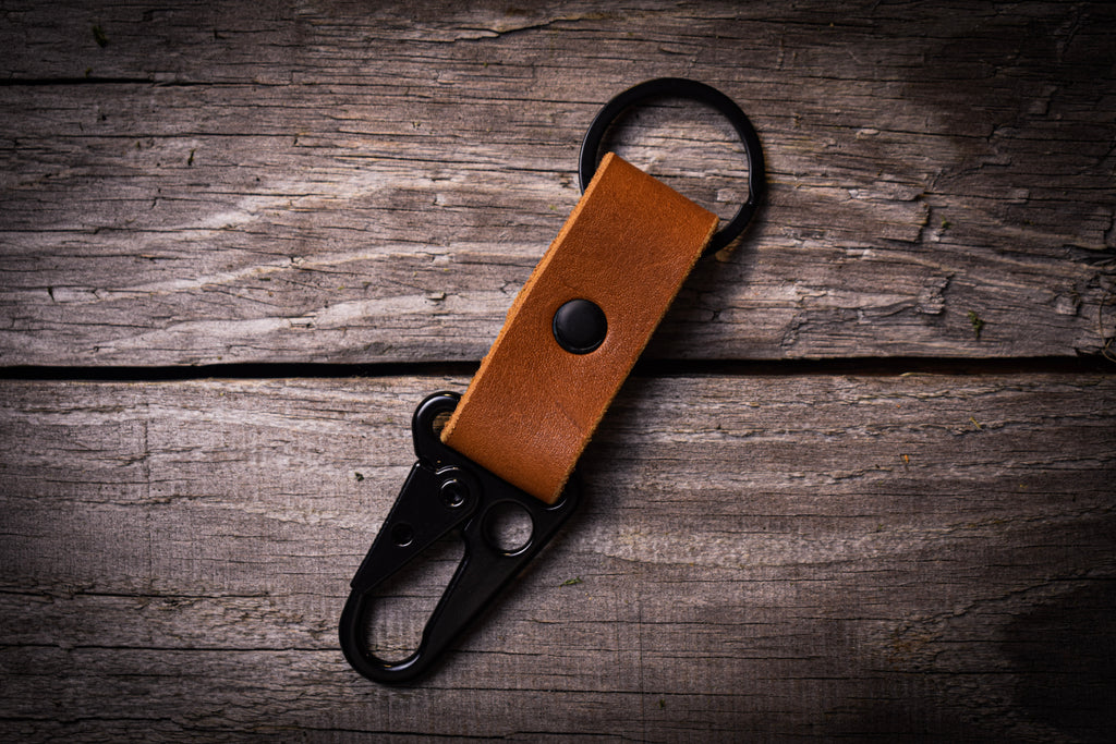 Handmade Leather Keychain – Brown Veg Tan or Chrome Tan Key Fob, Men’s Everyday Carry Gift, Durable Key Holder